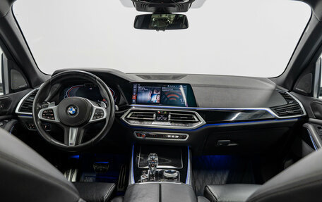 BMW X5, 2019 год, 6 890 000 рублей, 15 фотография