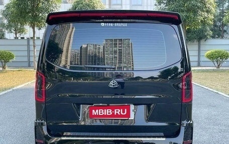 Mercedes-Benz Vito, 2023 год, 6 120 000 рублей, 17 фотография