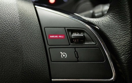 Mitsubishi Outlander III рестайлинг 3, 2018 год, 2 399 000 рублей, 19 фотография