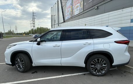 Toyota Highlander, 2026 год, 5 700 000 рублей, 5 фотография
