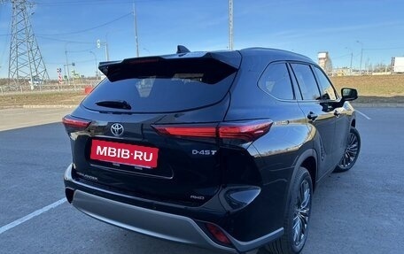 Toyota Highlander, 2026 год, 5 700 000 рублей, 3 фотография