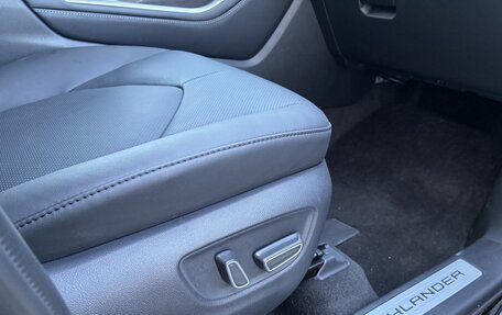 Toyota Highlander, 2026 год, 5 700 000 рублей, 12 фотография