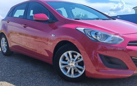 Hyundai i30 II рестайлинг, 2012 год, 999 999 рублей, 1 фотография