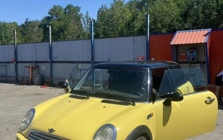 MINI Hatch, 2005 год, 550 000 рублей, 4 фотография