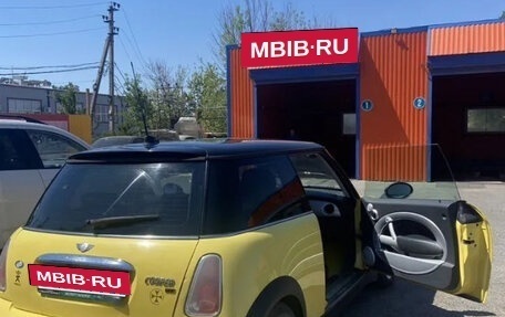 MINI Hatch, 2005 год, 550 000 рублей, 9 фотография
