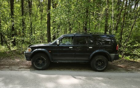 Mitsubishi Pajero Sport II рестайлинг, 2001 год, 895 000 рублей, 3 фотография
