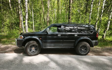 Mitsubishi Pajero Sport II рестайлинг, 2001 год, 895 000 рублей, 7 фотография