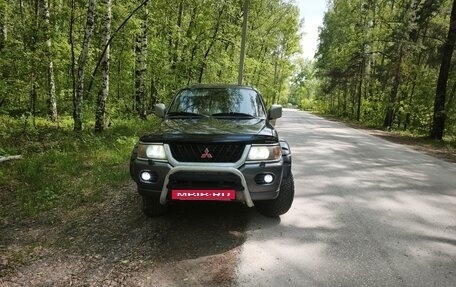 Mitsubishi Pajero Sport II рестайлинг, 2001 год, 895 000 рублей, 9 фотография