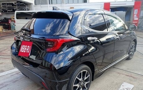 Toyota Yaris, 2022 год, 1 153 000 рублей, 5 фотография