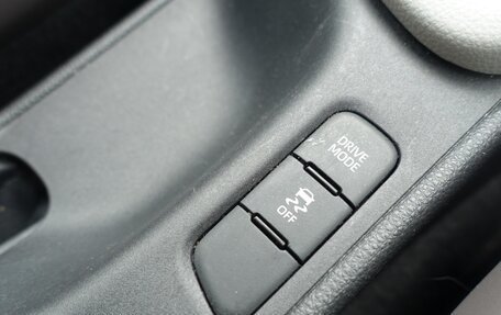 Toyota Yaris, 2022 год, 1 153 000 рублей, 21 фотография