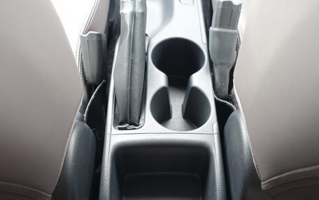 Toyota Yaris, 2022 год, 1 153 000 рублей, 20 фотография