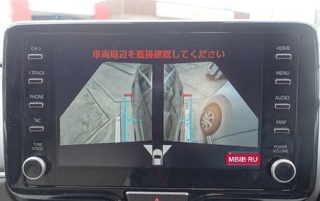 Toyota Yaris, 2022 год, 1 153 000 рублей, 28 фотография