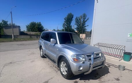 Mitsubishi Pajero III рестайлинг, 2004 год, 700 000 рублей, 3 фотография