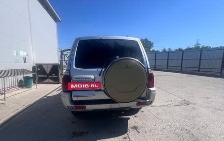Mitsubishi Pajero III рестайлинг, 2004 год, 700 000 рублей, 4 фотография