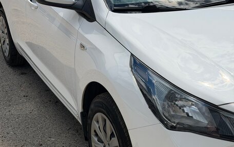 Hyundai Solaris II рестайлинг, 2021 год, 1 550 000 рублей, 3 фотография