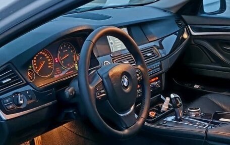 BMW 5 серия, 2010 год, 1 450 000 рублей, 2 фотография