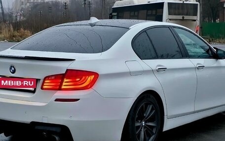 BMW 5 серия, 2010 год, 1 450 000 рублей, 14 фотография