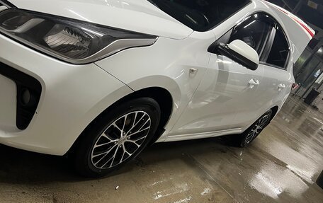 KIA Rio IV, 2018 год, 1 000 000 рублей, 8 фотография