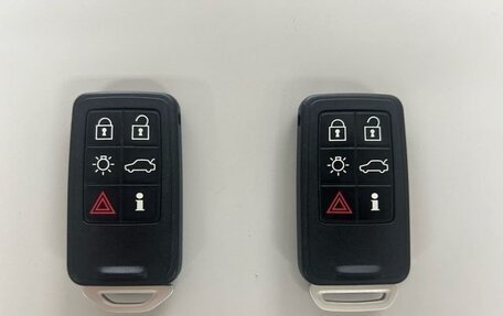 Volvo V40 II рестайлинг, 2019 год, 1 300 000 рублей, 28 фотография