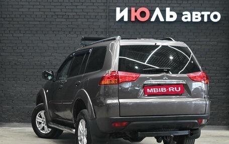 Mitsubishi Pajero Sport II рестайлинг, 2012 год, 1 460 000 рублей, 4 фотография