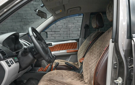 Mitsubishi Pajero Sport II рестайлинг, 2012 год, 1 460 000 рублей, 17 фотография
