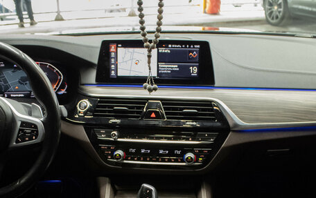 BMW 5 серия, 2019 год, 4 999 000 рублей, 9 фотография