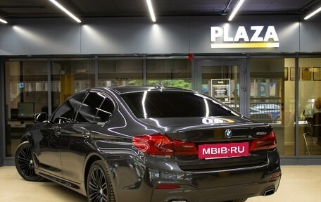 BMW 5 серия, 2019 год, 4 999 000 рублей, 3 фотография