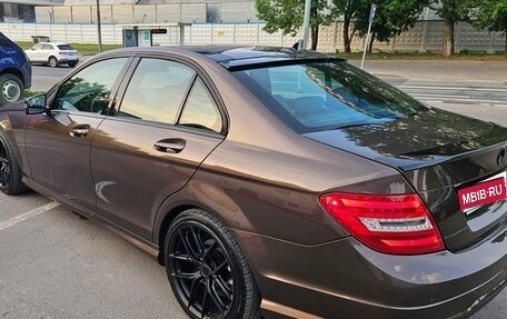 Mercedes-Benz C-Класс, 2013 год, 1 700 000 рублей, 1 фотография
