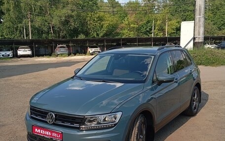 Volkswagen Tiguan II, 2020 год, 2 380 000 рублей, 1 фотография
