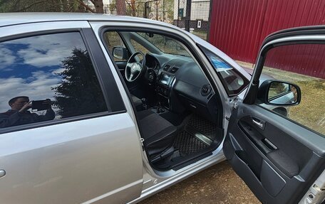 Suzuki SX4 II рестайлинг, 2010 год, 800 000 рублей, 6 фотография