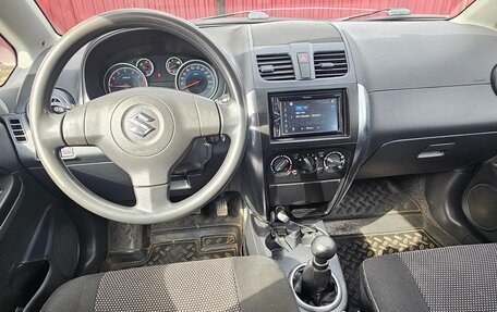 Suzuki SX4 II рестайлинг, 2010 год, 800 000 рублей, 8 фотография