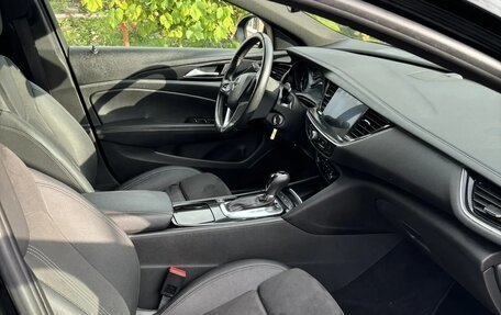 Opel Insignia II рестайлинг, 2021 год, 1 900 000 рублей, 9 фотография