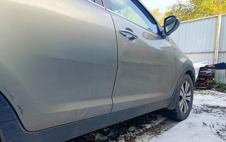 KIA Sportage III, 2011 год, 800 000 рублей, 12 фотография