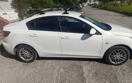 Mazda 3, 2011 год, 800 000 рублей, 2 фотография