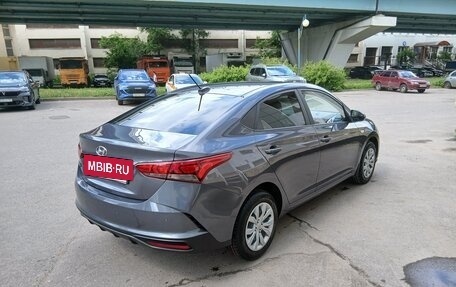 Hyundai Solaris II рестайлинг, 2021 год, 1 780 000 рублей, 3 фотография