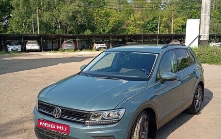 Volkswagen Tiguan II, 2020 год, 2 380 000 рублей, 9 фотография