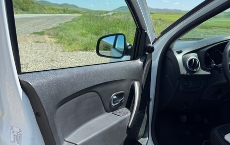 Renault Logan II, 2014 год, 450 000 рублей, 9 фотография