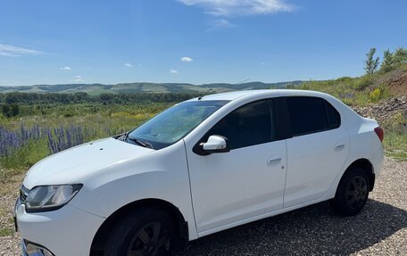 Renault Logan II, 2014 год, 450 000 рублей, 2 фотография