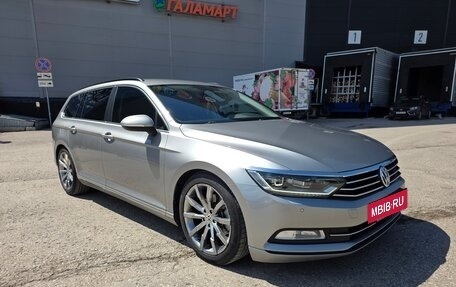 Volkswagen Passat B8 рестайлинг, 2016 год, 1 950 000 рублей, 3 фотография