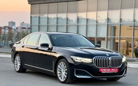 BMW 7 серия, 2019 год, 4 289 000 рублей, 3 фотография