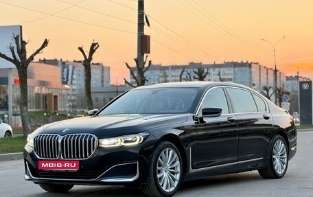 BMW 7 серия, 2019 год, 4 289 000 рублей, 2 фотография