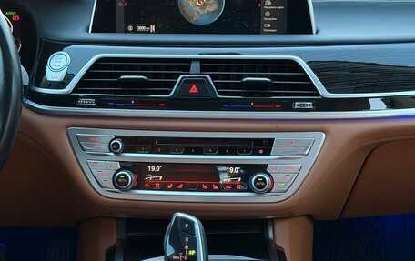BMW 7 серия, 2019 год, 4 289 000 рублей, 19 фотография