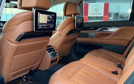 BMW 7 серия, 2019 год, 4 289 000 рублей, 22 фотография