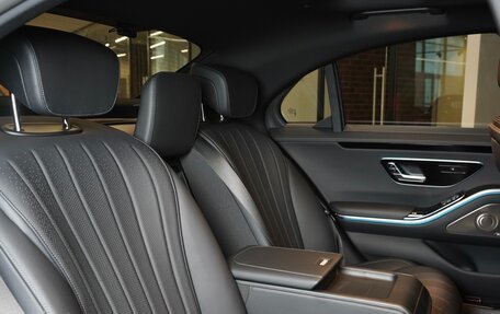 Mercedes-Benz S-Класс, 2024 год, 12 480 000 рублей, 38 фотография