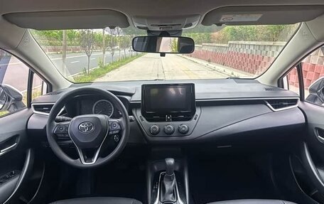 Toyota Corolla, 2023 год, 1 700 000 рублей, 6 фотография
