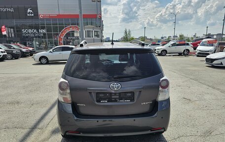Toyota Verso I, 2010 год, 1 196 000 рублей, 6 фотография
