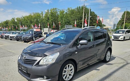 Toyota Verso I, 2010 год, 1 196 000 рублей, 3 фотография