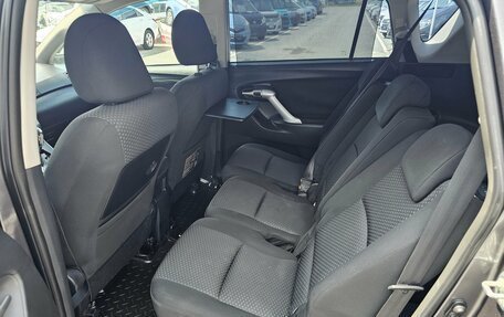 Toyota Verso I, 2010 год, 1 196 000 рублей, 11 фотография