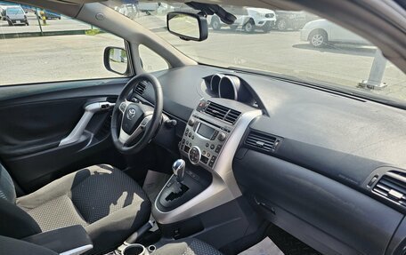 Toyota Verso I, 2010 год, 1 196 000 рублей, 13 фотография