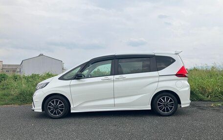 Honda Freed II, 2021 год, 1 390 000 рублей, 3 фотография